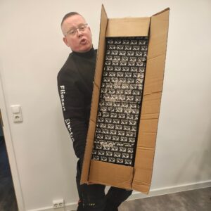 16. Magnum 400 Shots Total Display Show